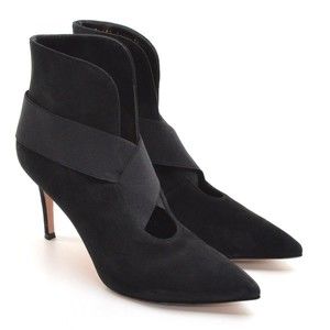 Gianvito Rossi Pilar Black Suede Stiletto Booties 39